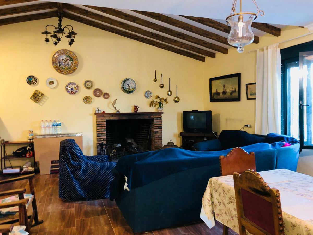 Casa Rural En Constantina Ngoại thất bức ảnh